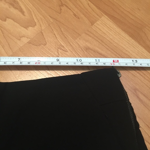 Black shorts with pockets (25) - Picture 4 of 7